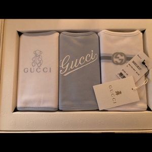 Brand New Authentic Gucci Bibs